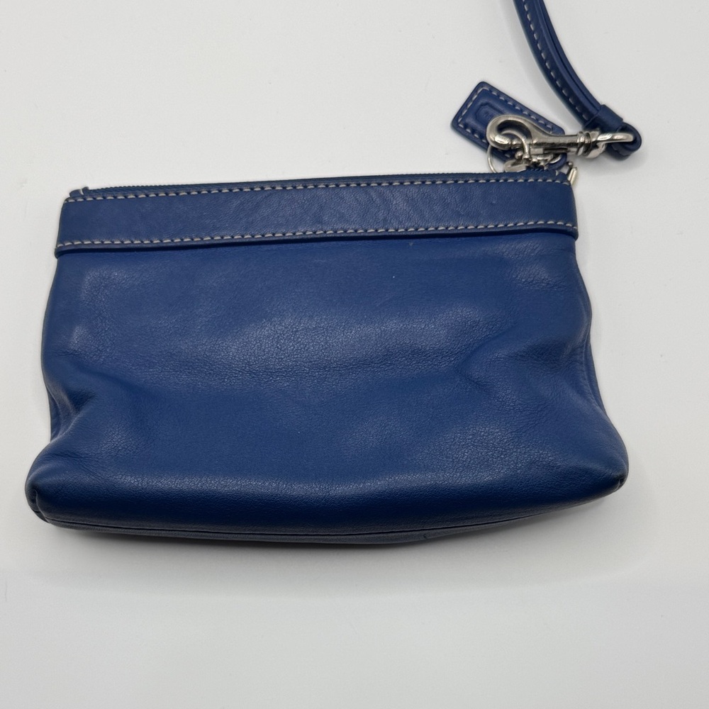 Coach Navy Leather Hobo Bag with Removable Pouch - Picture 8 of 10
